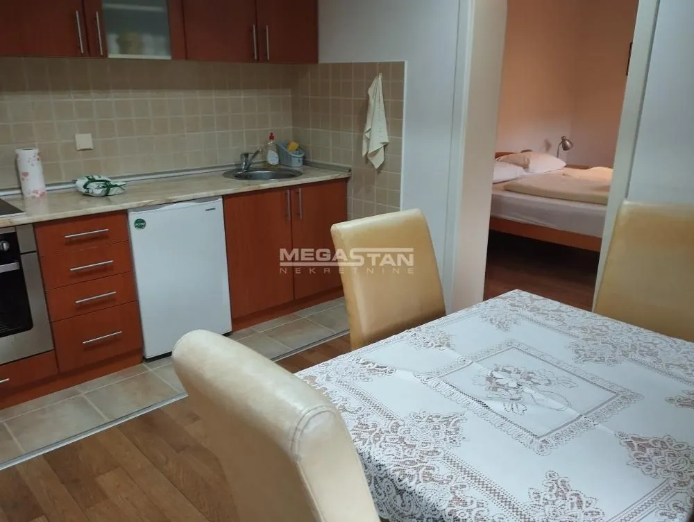 Prodaja, kuća, 304m², Banja Koviljača, Loznica