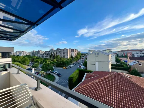 Rent, three bedroom apartment, 78m², Nova Dalmatinska, Podgorica - image 14