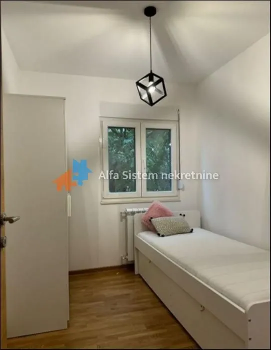 Rent, three bedroom apartment, 65m², Lekino Brdo, Voždovac Sve Podlokacije