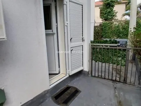 Sale, two bedroom apartment, 54m², Dobrota, Kotor - image 12