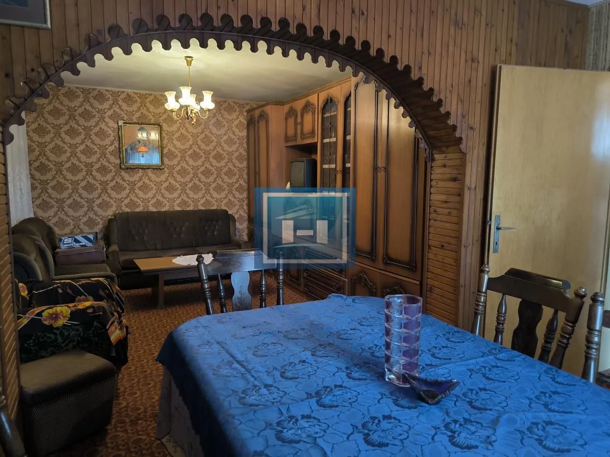 Prodaja, kuća, 824m², Brestovo, Despotovac