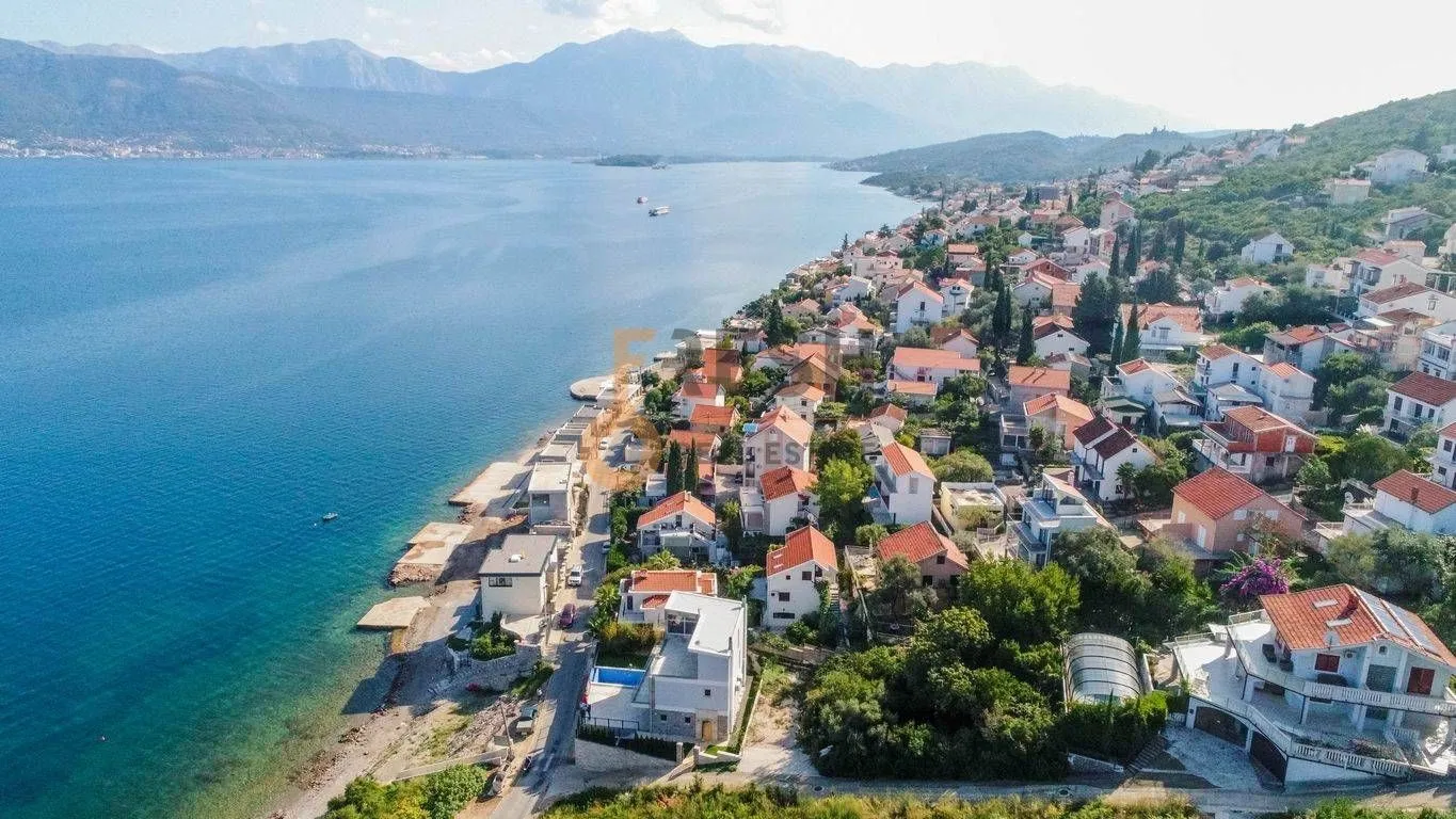 Prodaja, kuća, 450m², Tivat, Crna Gora