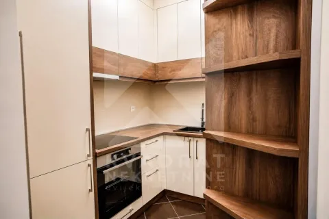 Rent, three bedroom apartment, 120m², 1 maj, Podgorica - image 5
