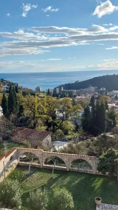 Prodaja, kuća, 180m², Bar, Crna Gora