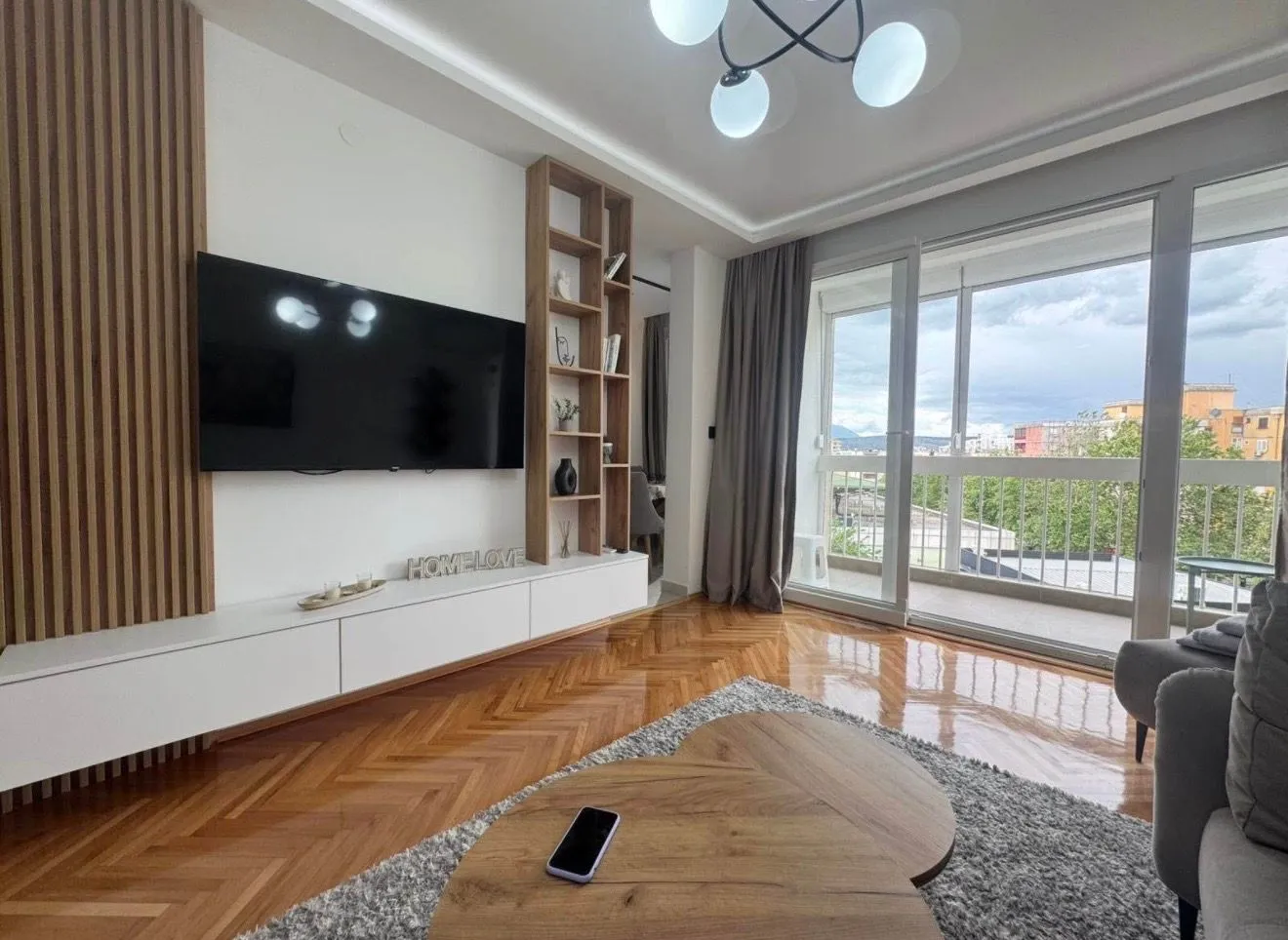 Rent, two bedroom apartment, 65m², Autobuska stanica, Podgorica