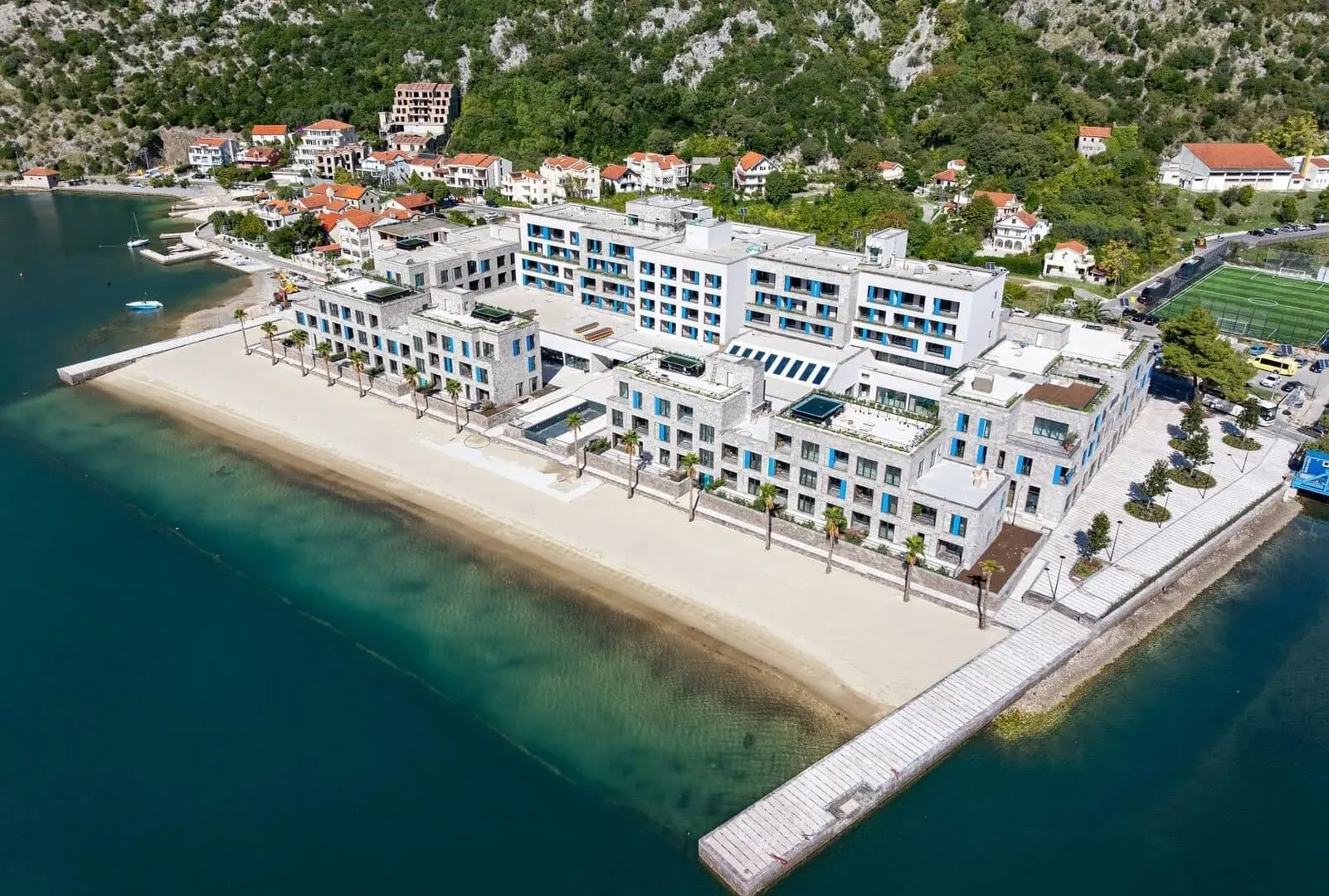 Prodaja, trosoban stan, 187m², Risan, Kotor