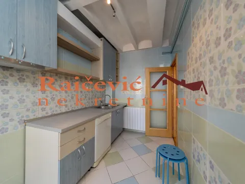 Prodaja, dvosoban stan, 68m², Centar, Stara Pazova - image 9