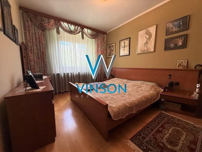 Prodaja, stan, 194m², Bulevar Oslobodjenja, Novi Sad Sve Podlokacije