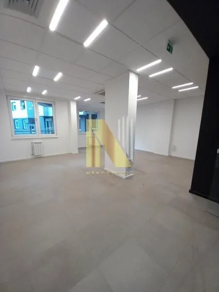Rent, office space, 259m², Bulevar Evrope, Novi Sad Sve Podlokacije