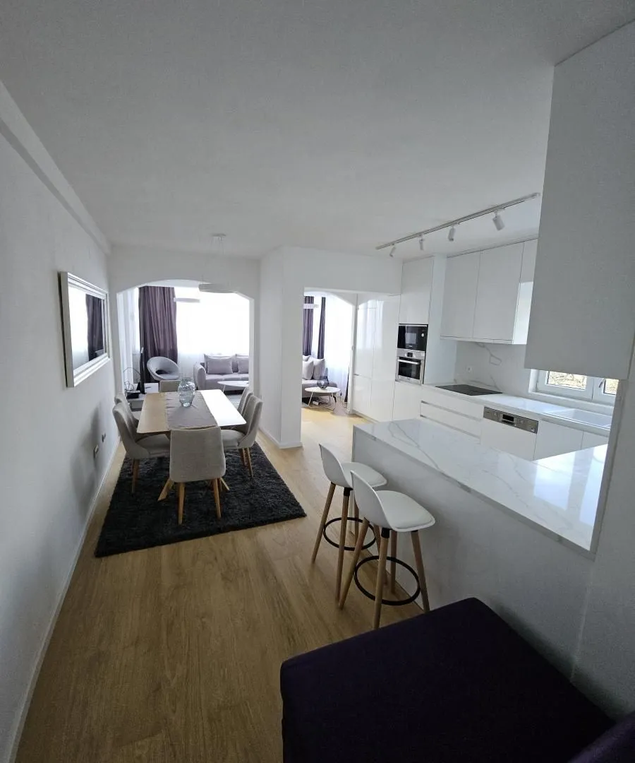 Rent, one bedroom apartment, 56m², Kalimanj, Tivat