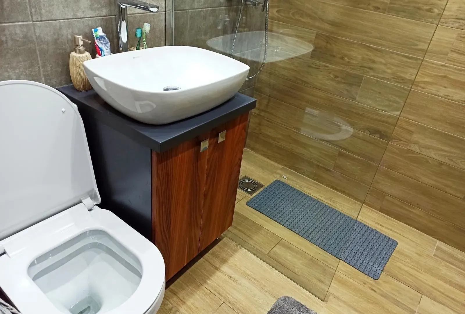 Prodaja, trosoban stan, 98m², Tuški Put, Podgorica