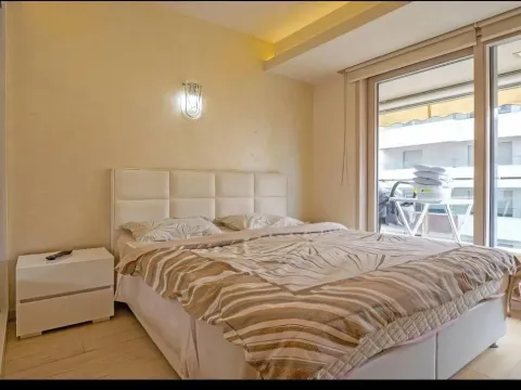 Prodaja, dvosoban stan, 80m², Budva, Crna Gora - image 11