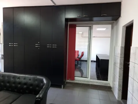 Rent, office space, 80m², Stari Aerodrom, Podgorica - image 5