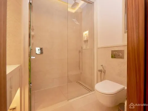 Prodaja, dvosoban stan, 160m², Porto Montenegro, Tivat - image 14