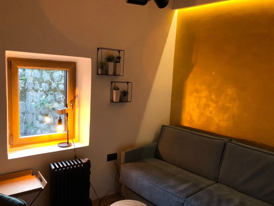 Prodaja, jednosoban stan, 87m², Grad, Kotor