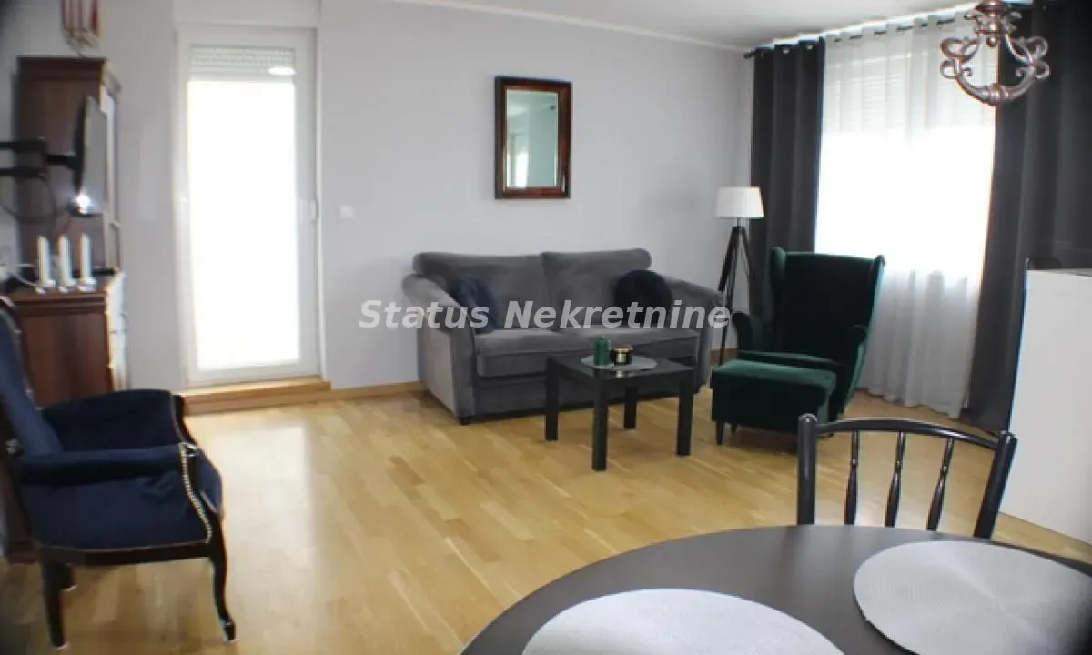 Prodaja, jednosoban stan, 50m², Sremska Kamenica, Petrovaradin