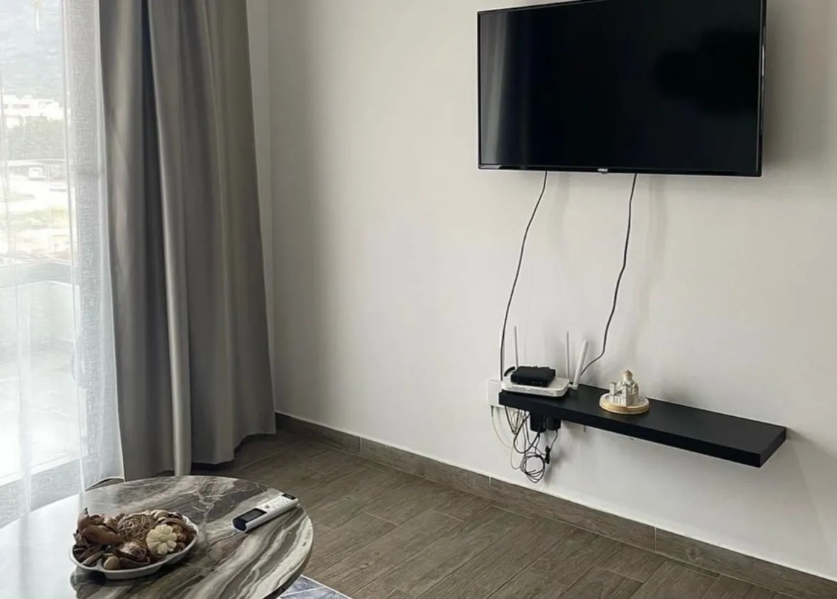Izdavanje, jednosoban stan, 40m², Šušanj, Bar