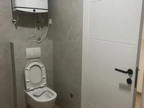 Izdavanje, trosoban stan, 75m², Centar, Novi Sad - image 6