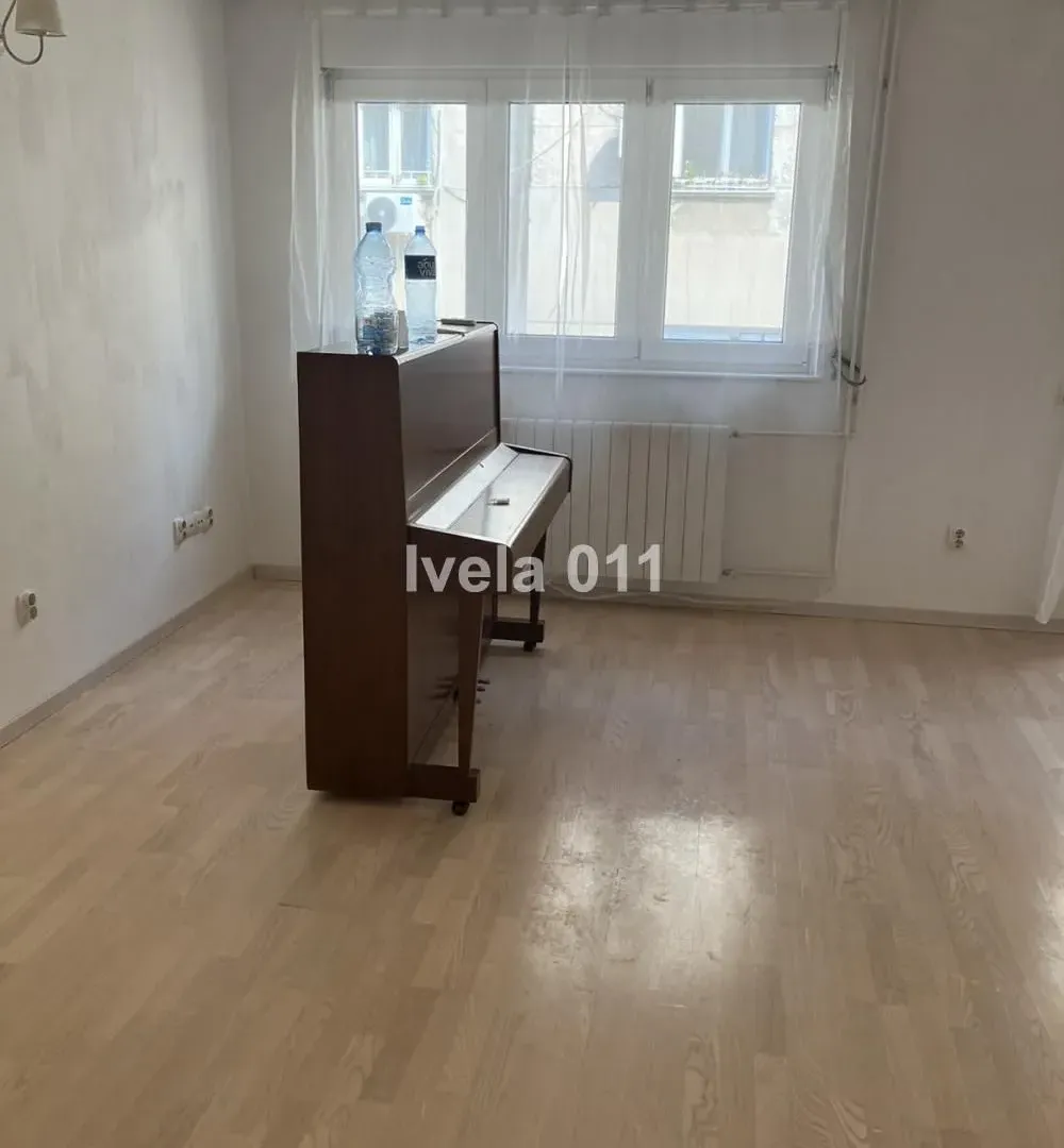 Sale, two bedroom apartment, 68m², Stari Grad, Beograd