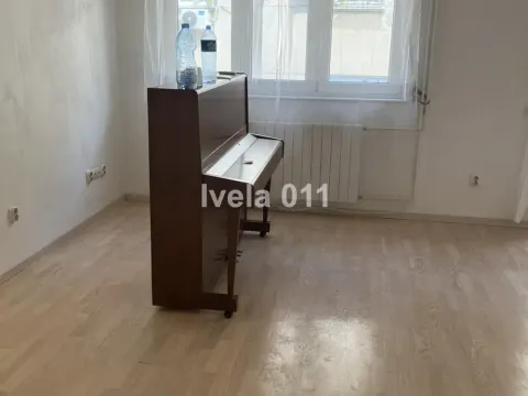 Sale, two bedroom apartment, 68m², Stari Grad, Beograd - image 5