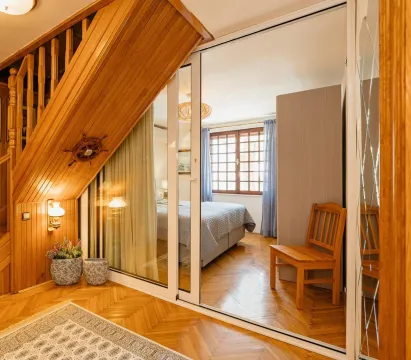 Izdavanje, dvosoban stan, 80m², Kumbor, Herceg Novi - image 19