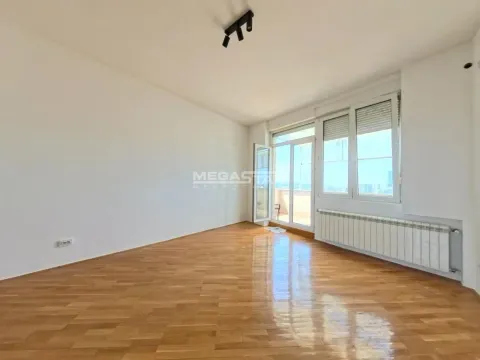 Izdavanje, stan, 160m², Stari Grad, Beograd - image 4