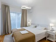 Izdavanje, dvosoban stan, 80m², Bečići, Budva - image 4