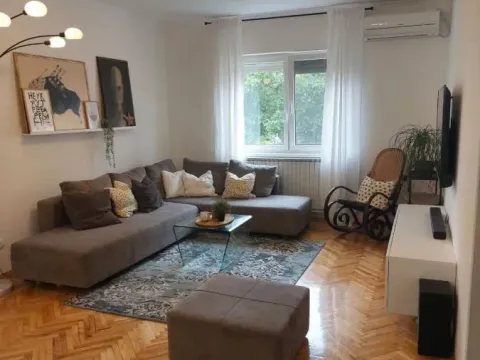 Prodaja, kuća, 360m², Veternik, Novi Sad Sve Podlokacije