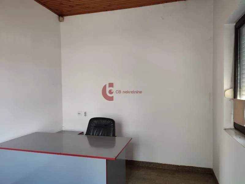Prodaja, poslovni prostor, 205m², Zorka, Subotica