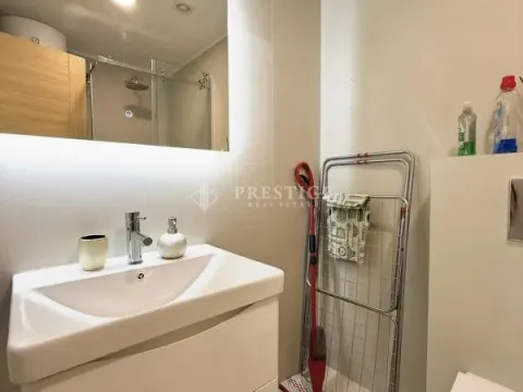 Rent, one bedroom apartment, 50m², City Kvart, Podgorica - image 12