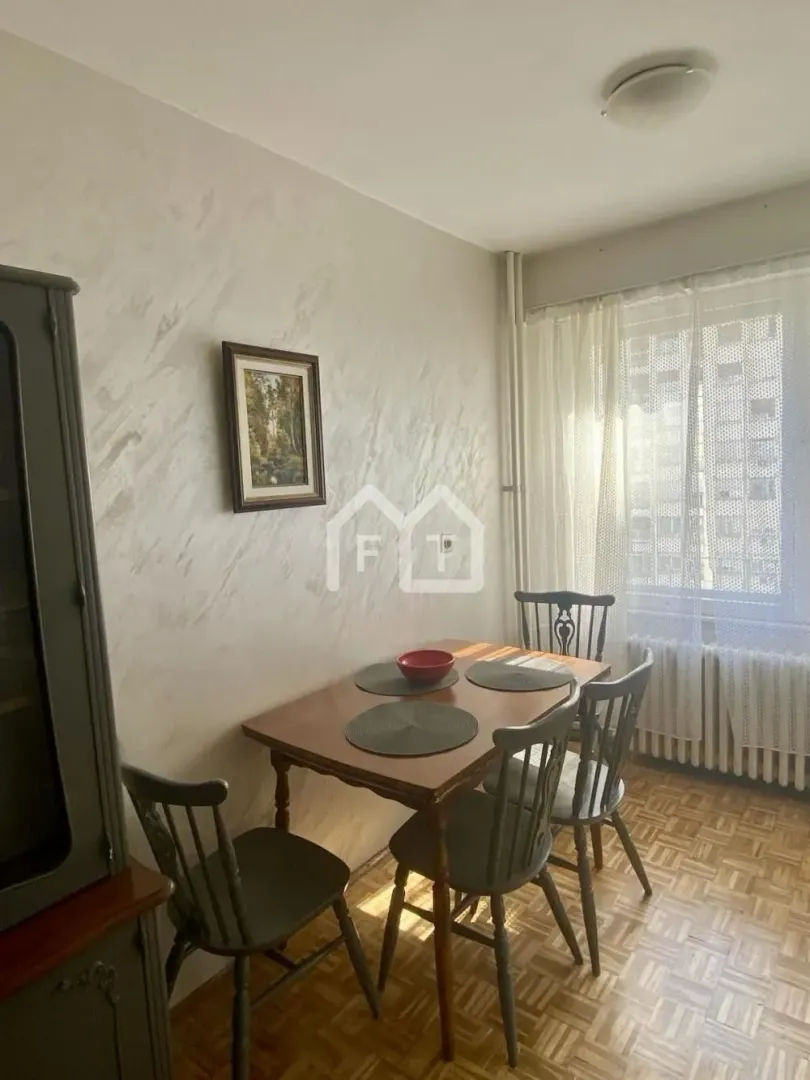 Izdavanje, trosoban stan, 92m², Novi Beograd Sve Podlokacije, Beograd
