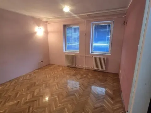 Izdavanje, poslovni prostor, 40m², Bulevar Oslobodjenja, Novi Sad Sve Podlokacije - image 3