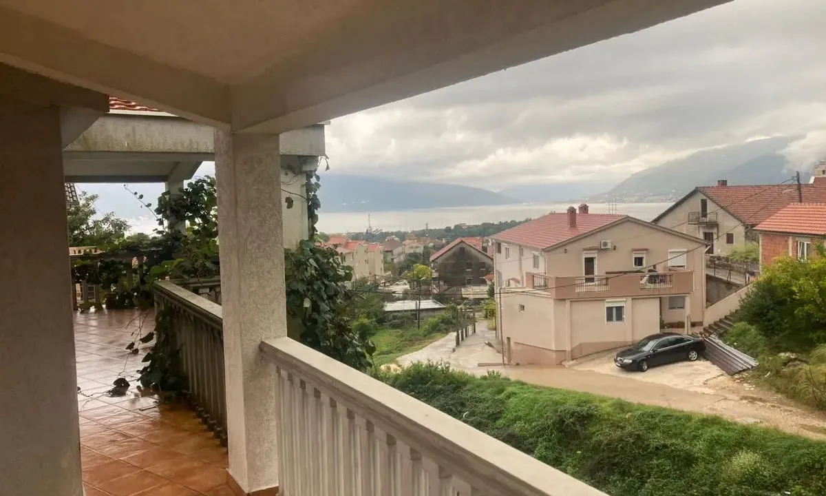 Prodaja, kuća, 292m², Tivat, Crna Gora
