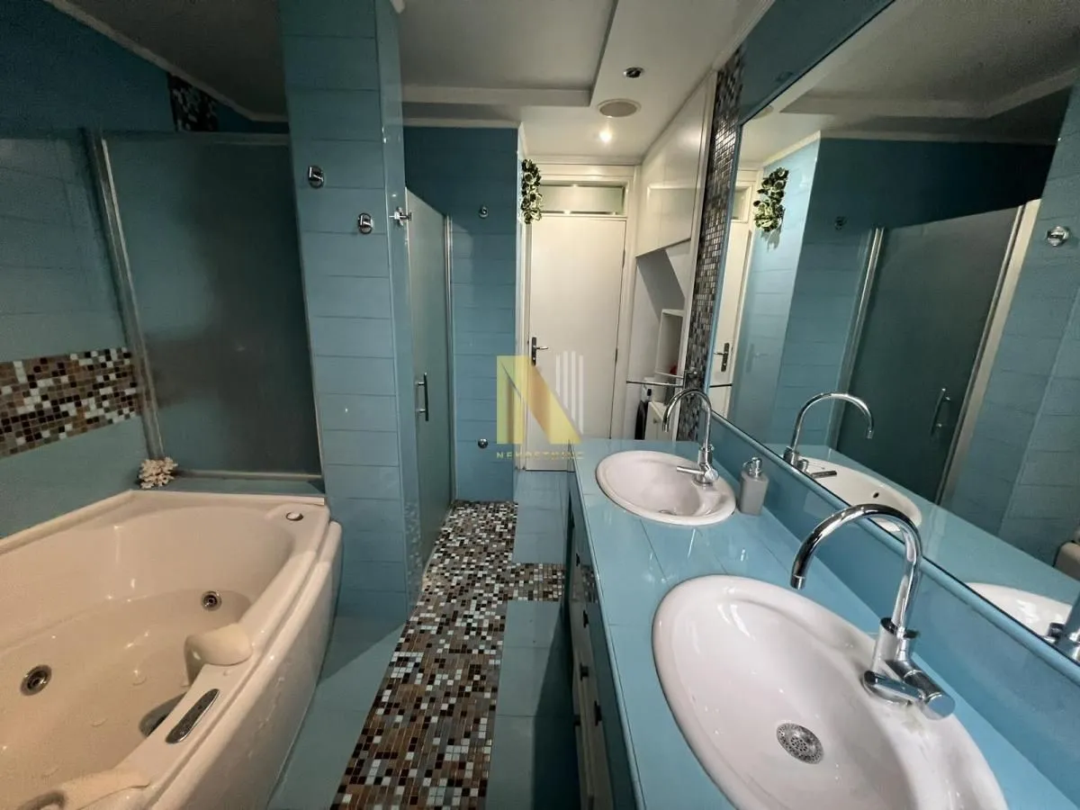 Prodaja, stan, 174m², Bulevar Oslobodjenja, Novi Sad Sve Podlokacije