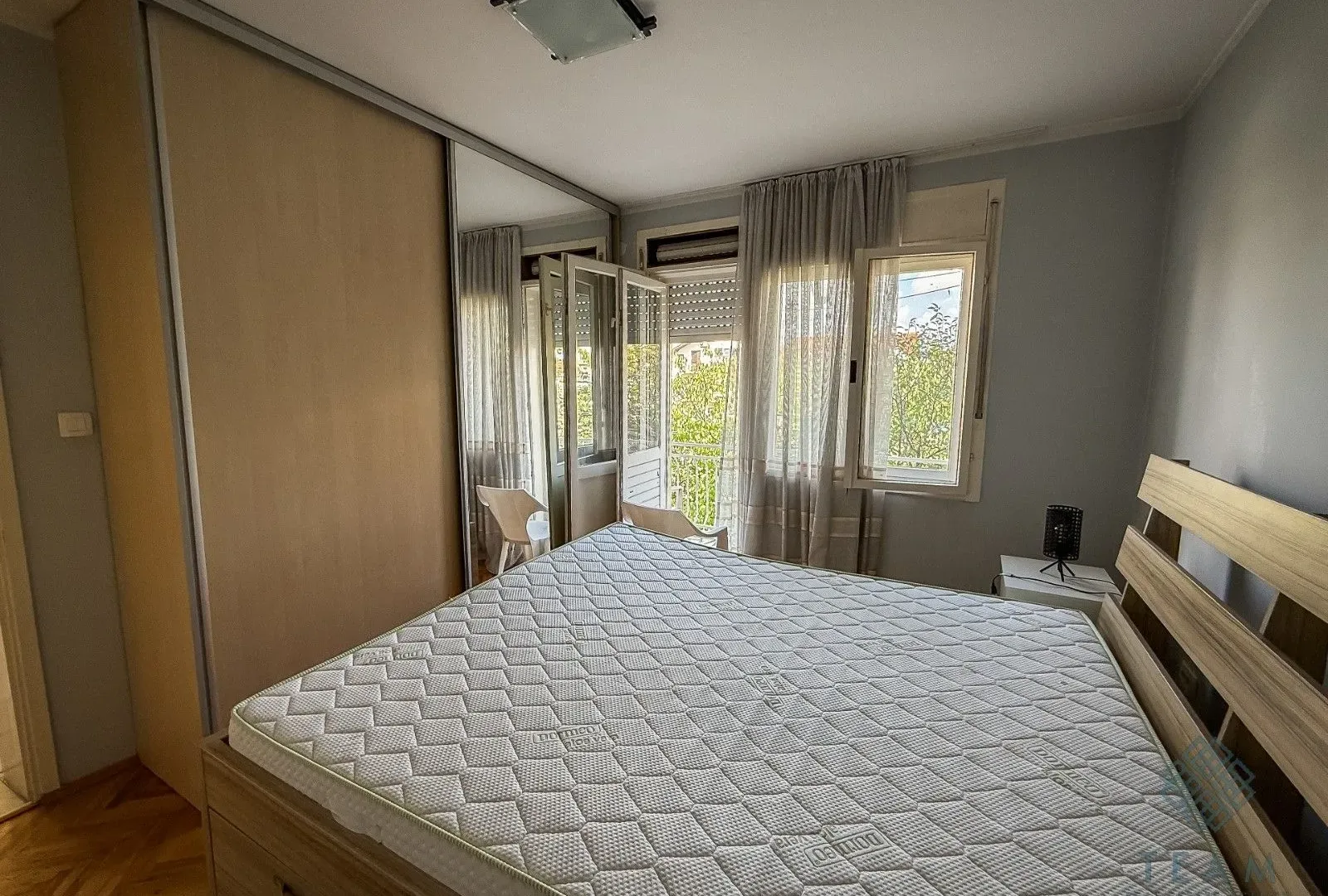 Izdavanje, dvosoban stan, 106m², Stari Aerodrom, Podgorica