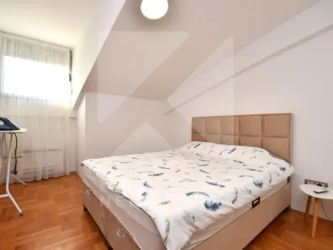 Izdavanje, dvosoban stan, 71m², Stari Aerodrom, Podgorica - image 6