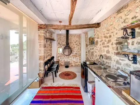 Prodaja, kuća, 250m², Dobre Vode, Bar - image 2