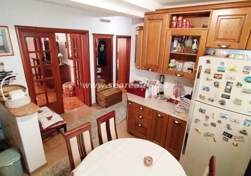 Sale, two bedroom apartment, 95m², Sveti Stefan, Budva