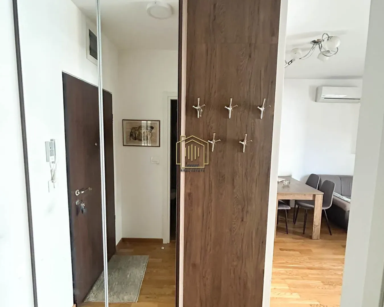 Rent, one bedroom apartment, 44m², City Kej, Podgorica