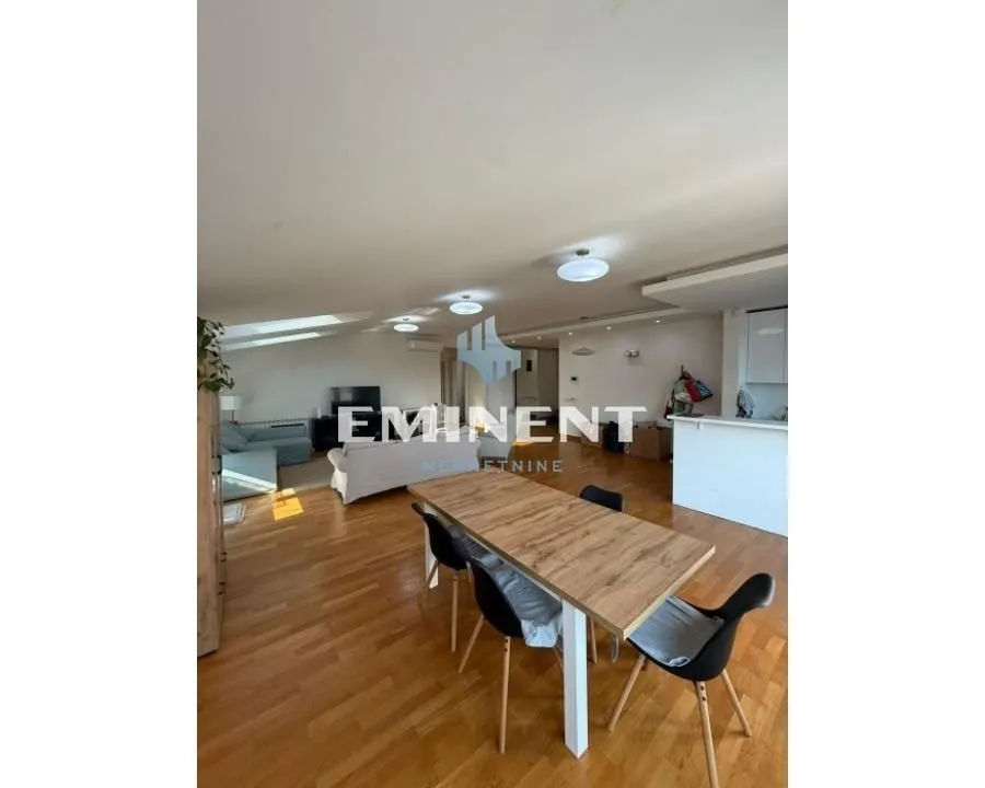 Rent, four bedroom apartment, 157m², Savski Venac, Beograd