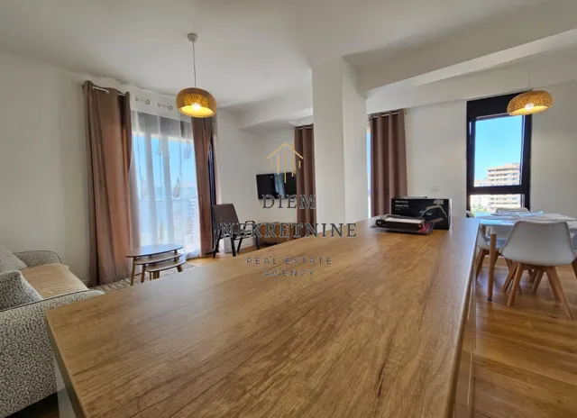 Rent, one bedroom apartment, 50m², Centar, Bar