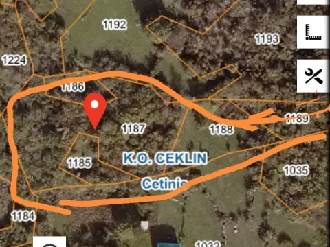 Zemljište in Rijeka Crnojevića