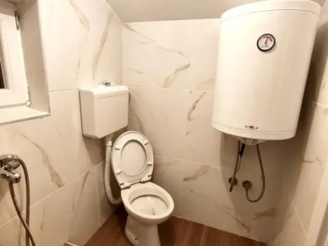 Sale, two bedroom apartment, 85m², Zemun Sve Podlokacije, Beograd - image 13