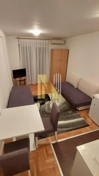 Rent, studio apartment, 25m², Grbavica, Novi Sad Sve Podlokacije