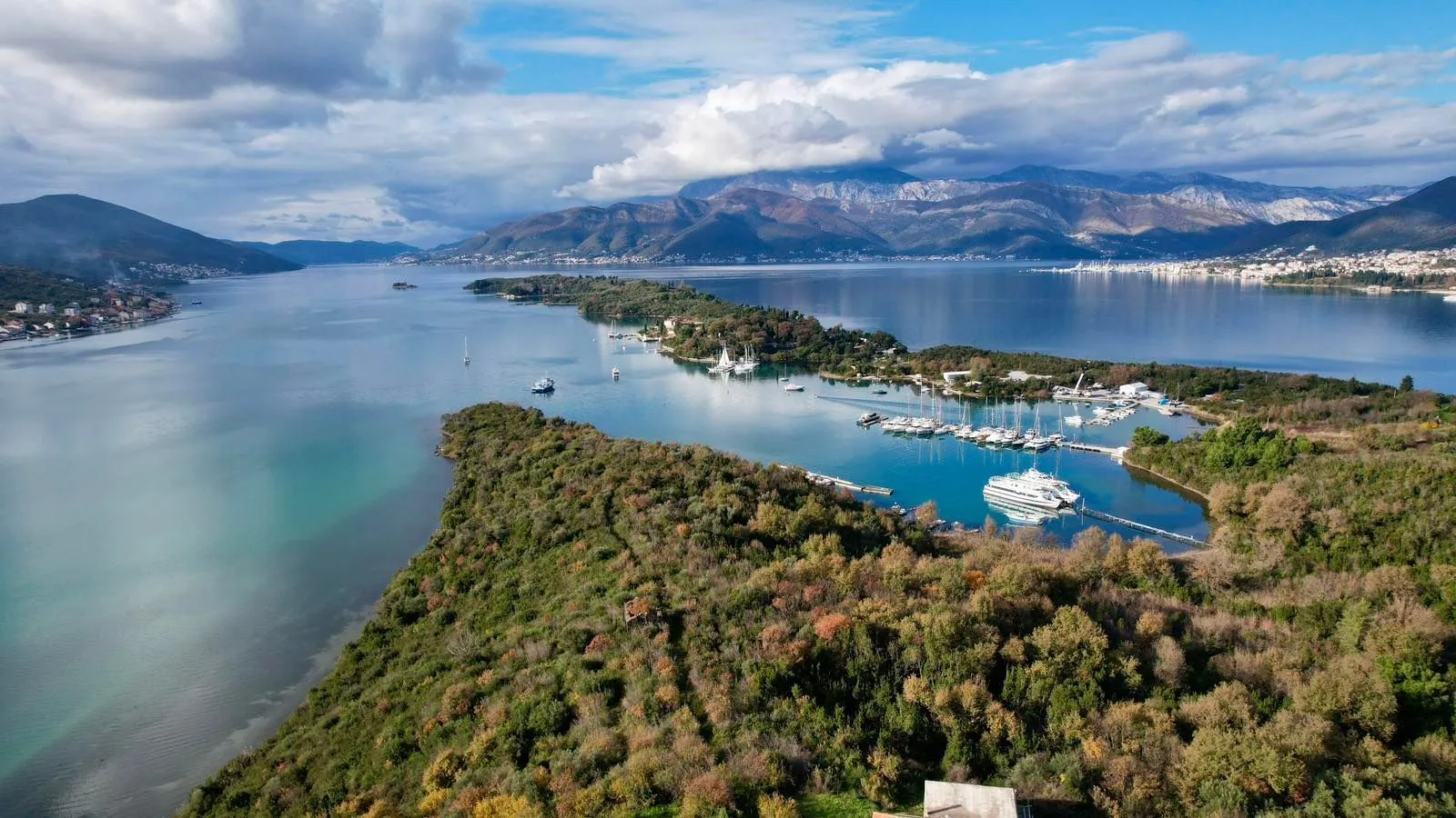 Prodaja, plac, 3789m², Tivat, Crna Gora