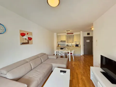 Sale, one bedroom apartment, 47m², Pržno, Budva - image 24