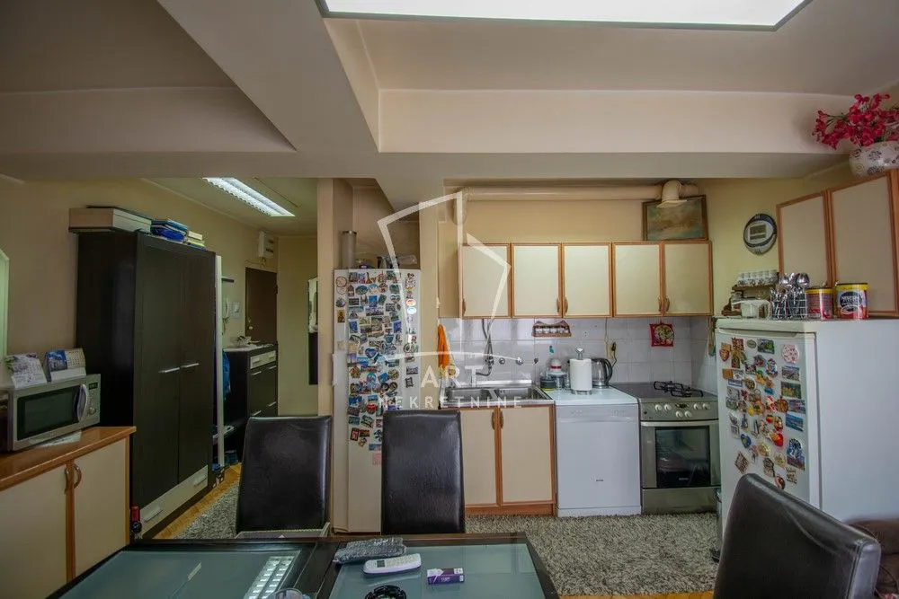 Sale, three bedroom apartment, 94m², Dorćol Sve Podlokacije, Beograd