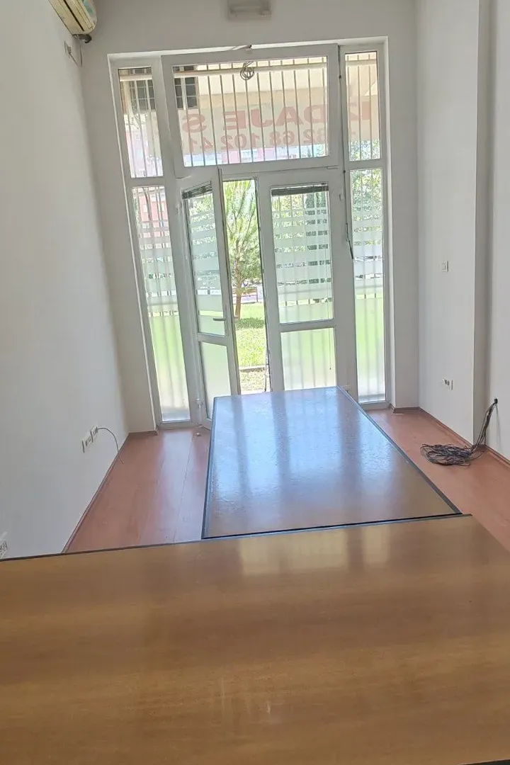 Rent, office space, 28m², Stari Aerodrom, Podgorica