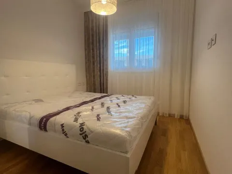 Rent, one bedroom apartment, 45m², Stari Aerodrom, Podgorica - image 6
