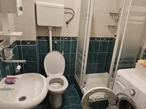 Izdavanje, jednosoban stan, 40m², Centar, Novi Sad - image 9